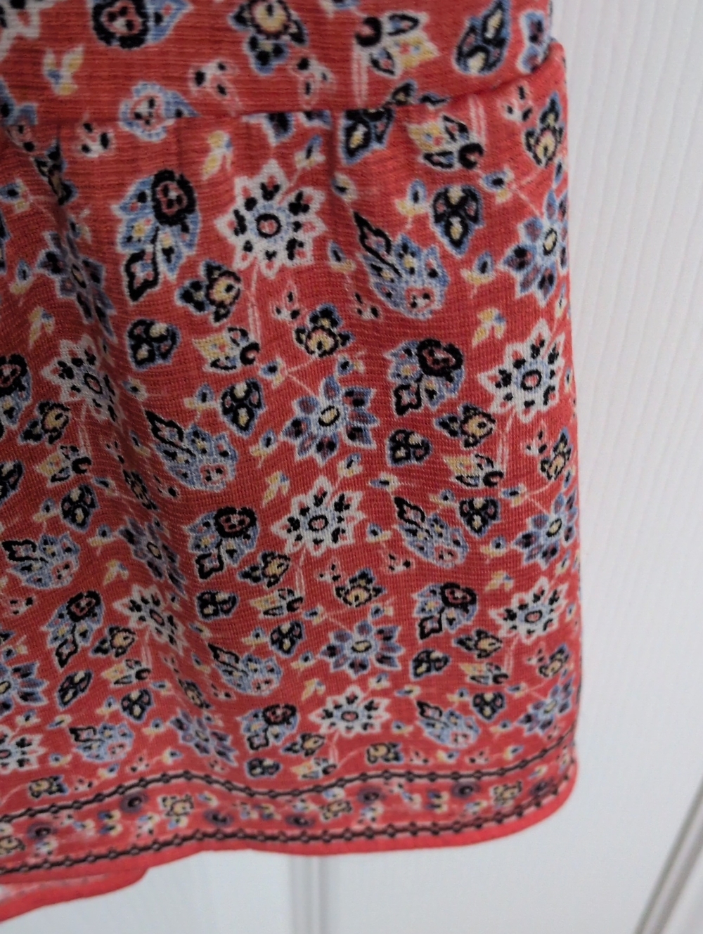 Max Studio Coral Floral Tiered Dress - Picture 4 of 6